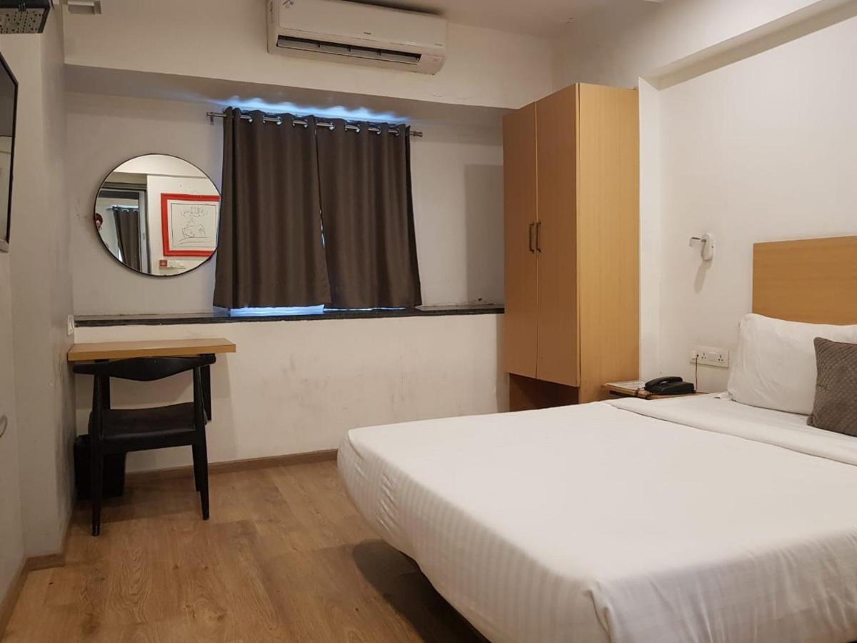 Hotel Unicontinental Mumbai Exterior foto